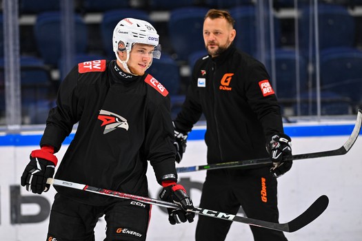 Раскатка «Авангарда» перед выездным матчем с московским «Динамо»