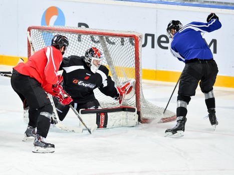 Раскатка "Авангарда" перед домашним матчем с "Северсталью"