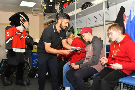 Турнир по следж-хоккею в Омске, день 1