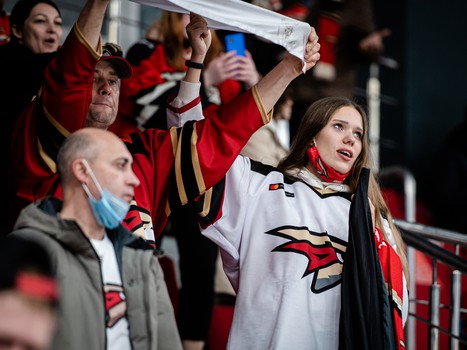 «Авангард» - «Нефтехимик» 6:1. Вокруг матча