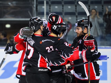 10.09.2015. "Авангард" - "Лада" 6:1