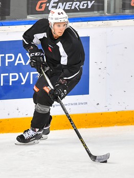 Тренировка "Омских Ястребов" перед стартом нового сезона МХЛ