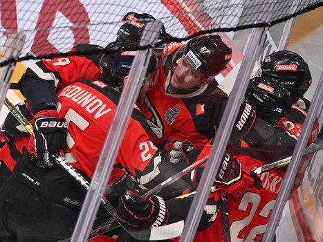 01.03.2020. 1/4 финала Конференции Восток, 1 матч. «Авангард» - «Салават Юлаев» 5:2