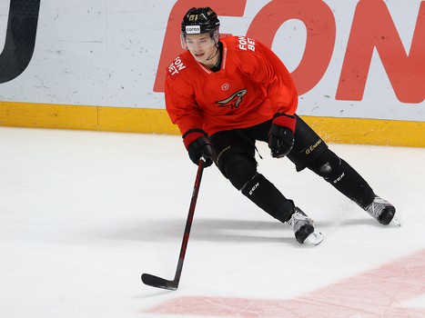 Тренировка «Авангарда» перед матчем с «Нефтехимиком»