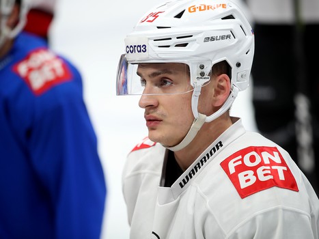 Тренировка «Авангарда» перед матчем в Уфе