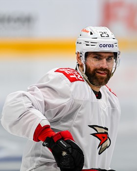 Раскатка «Авангарда» перед матчем в Уфе