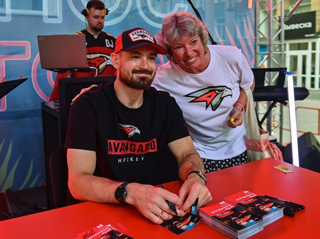 Артём Блажиевский на вечеринке Буэнос Летос