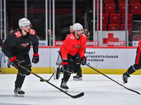 Открытая тренировка «Авангарда» перед финалом Востока