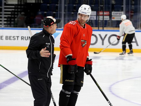 Раскатка «Авангарда» перед выездным матчем с московским «Динамо»