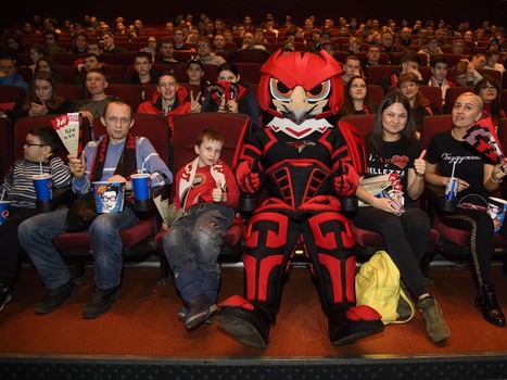 31.03.2019. Фан-зоны "Авангарда" в Омске 