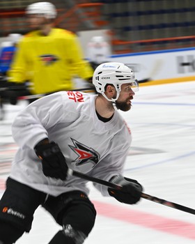 Тренировка «Авангарда» перед матчем в Хабаровске