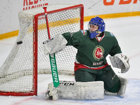 Полуфиналы и матчи за 5-8 места Первенства ЮХЛ в Омске