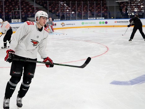 Тренировка «Авангарда» перед шестым матчем серии с «Металлургом»