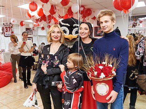 Презентация Клуба юного болельщика "Авангарда"