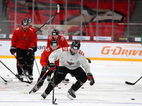 Раскатка «Авангарда» перед матчем с «Салаватом Юлаевым»