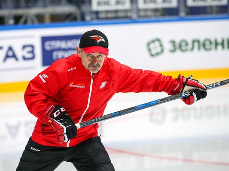 Раскатка «Авангарда» перед выездным матчем с «Салаватом Юлаевым»