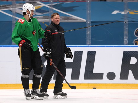 Раскатка «Авангарда» перед матчем в Сочи