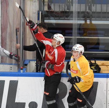 Раскатка "Авангарда" перед выездным матчем со "Спартаком"