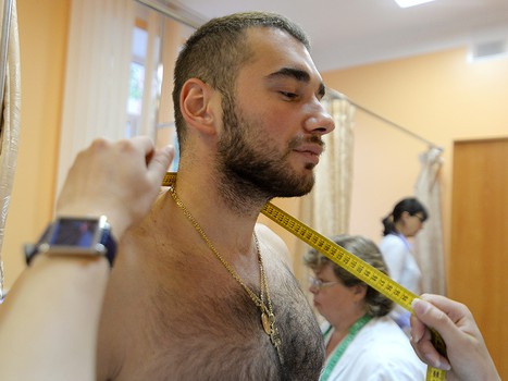 Медосмотр хоккеистов "Авангарда"