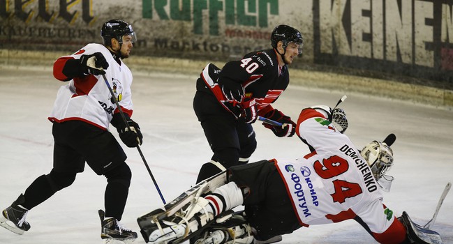 Первая победа нового сезона. "Авангард" - "Трактор" 2:1ОТ