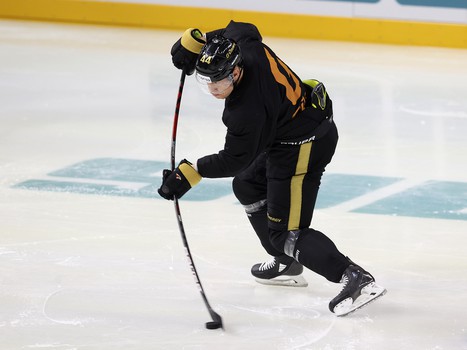 Тренировка «Авангарда» перед матчем с «Ак Барсом» в Дубае