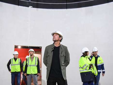 Александр Крылов посетил строительство «Арены Омск»