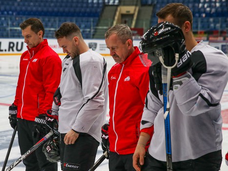 «Авангард» почтил память Алексея Черепанова