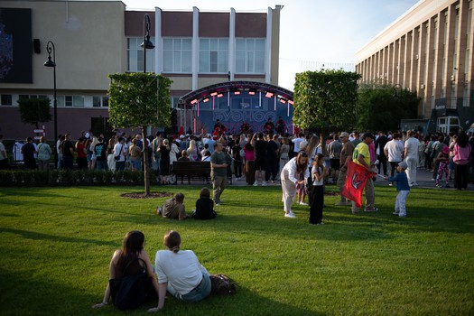 Дмитрий Рашевский в Омске на вечеринке Буэнос Летос