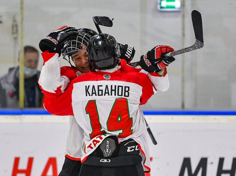 Четвертьфиналы Первенства ЮХЛ в Омске