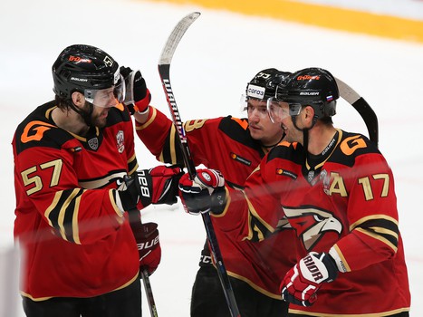 30.12.2020. «Авангард» - «Куньлунь Ред Стар» 3:4 Б