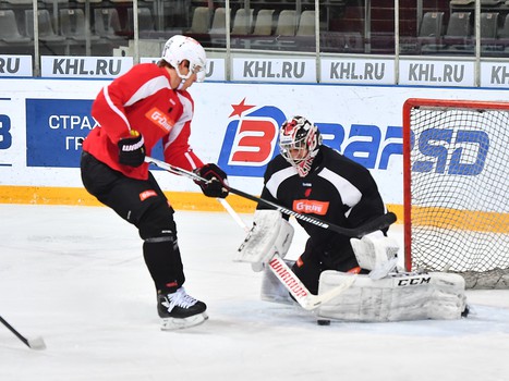 Раскатка "Авангарда" перед выездным матчем с "Металлургом" Нк