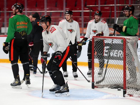 Открытая тренировка «Авангарда» и пресс-конференция перед стартом сезона