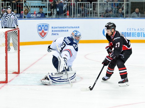 27.08.2015. "Авангард" - "Металлург" Мг 3:4Б