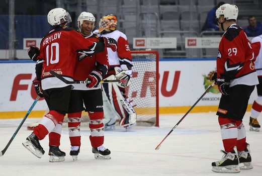 Ветераны «Авангарда» - сборная «Газпром нефти» 11:4