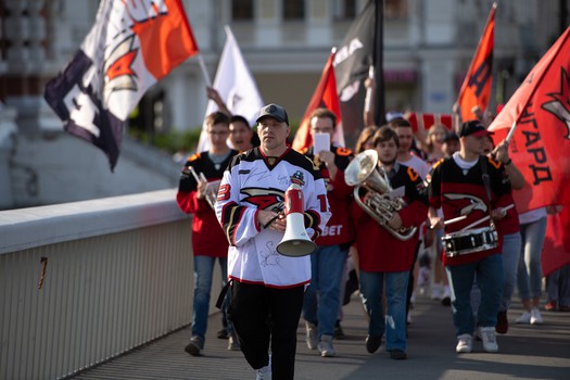 Дмитрий Рашевский в Омске на вечеринке Буэнос Летос