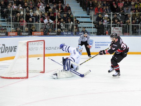29.11.2015. "Авангард" - "Динамо" Мск 3:2Б