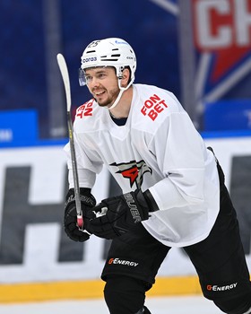 Тренировка «Авангарда» перед матчем в Санкт-Петербурге