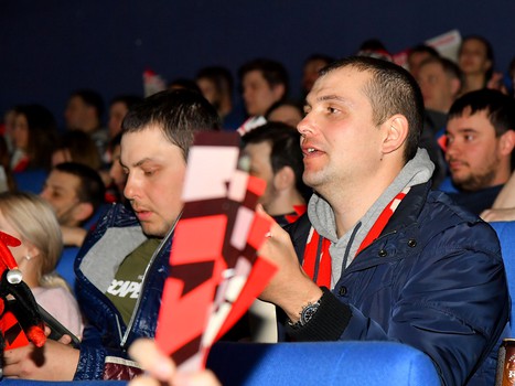 31.03.2019. Фан-зоны "Авангарда" в Омске 