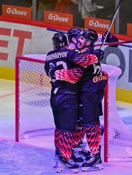 07.12.2025. «Авангард» - «Спартак» 7:5