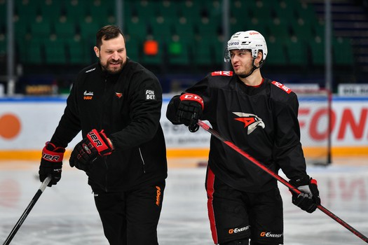 Раскатка «Авангарда» перед матчем в Казани