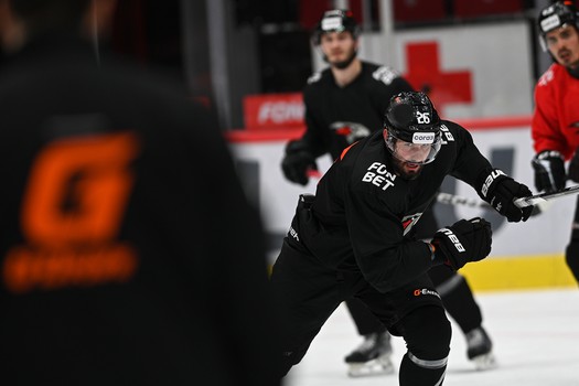 Тренировка «Авангарда» перед матчем с «Амуром»