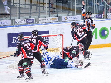 01.03.2015 "Авангард" - "Барыс" 0:2