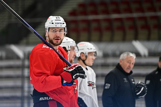 Тренировка «Авангарда» во Владивостоке