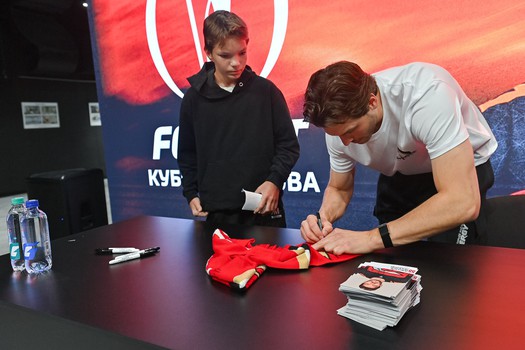 «Авангард» - «Северсталь» 3:4 Б. Вокруг матча