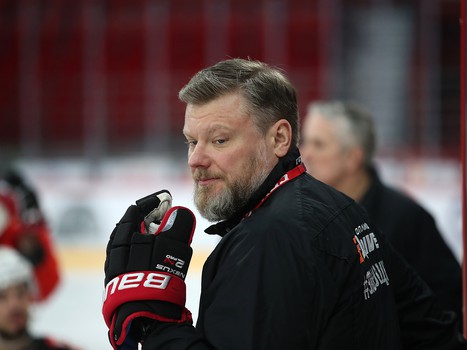 Тренировка «Авангарда» перед четвёртым матчем серии с «Автомобилистом»