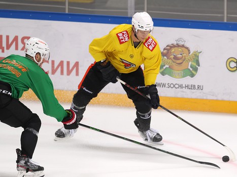 Тренировка «Авангарда» в Сочи