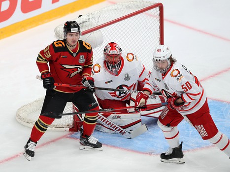 02.03.2021. 1/4 финала, 1 матч. «Авангард» - «Автомобилист» 3:0