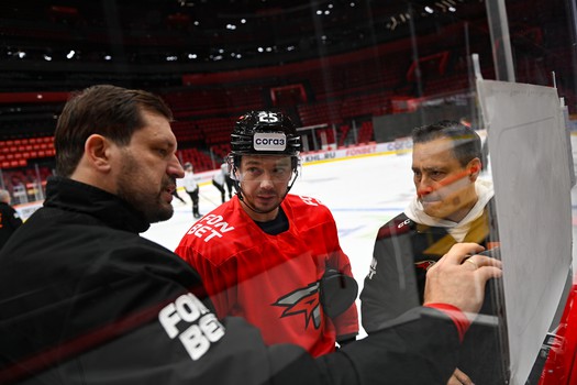 Тренировка «Авангарда» перед матчем с «Адмиралом»