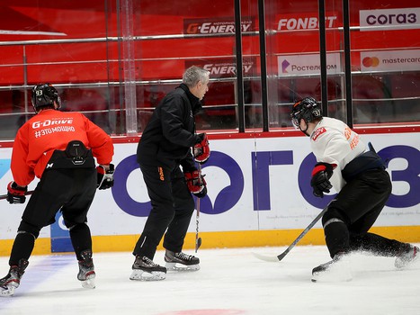 Раскатка «Авангарда» перед матчем с «Нефтехимиком»