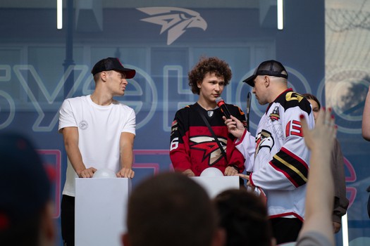 Дмитрий Рашевский в Омске на вечеринке Буэнос Летос